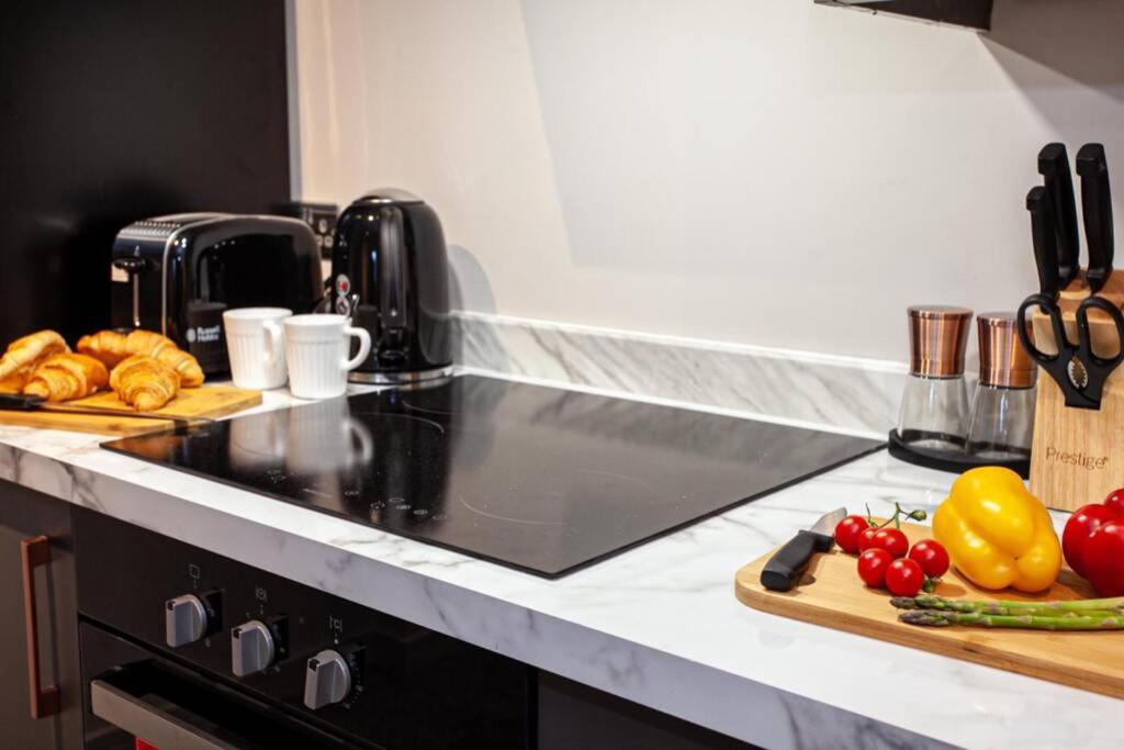 Fabulous Newly Refurbished Apartment - Great Links Bury  Eksteriør billede